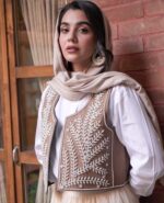 جلیقه گندم نسکافه ای